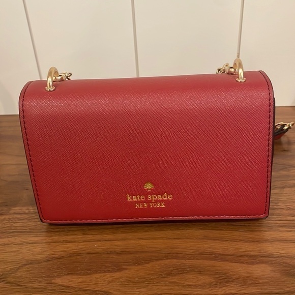 Kate Spade Red Leather Flap Convertible Crossbody—BEAUTIFUL!! Gold Hardware—NWOT - Picture 1 of 9